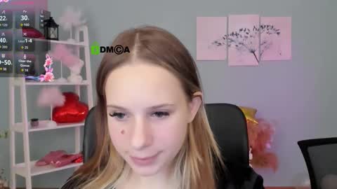 Snapshot of kendal_blow chatting on 03/02/26, 08:26 Sweet Kendal online show from 03/02/26, 08:26