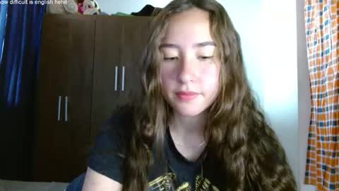 Snapshot of kendal_di chatting on 10/14/25, 04:41 kendal_di online show from 10/14/25, 04:41