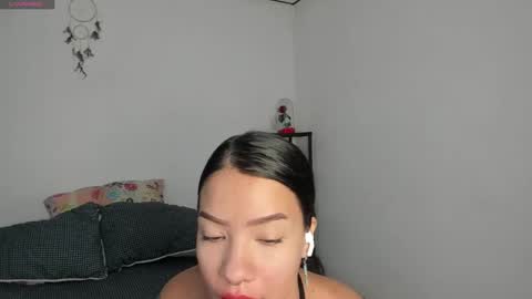 Kendal online show from 01/14/25, 03:04