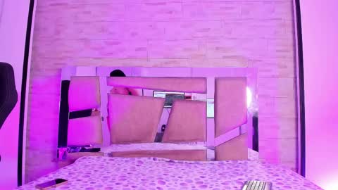 kendall online show from 04/16/26, 11:44