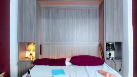 Snapshot of kendallrosse1 chatting on 12/18/24, 03:11 Kendal online show from 12/18/24, 03:11