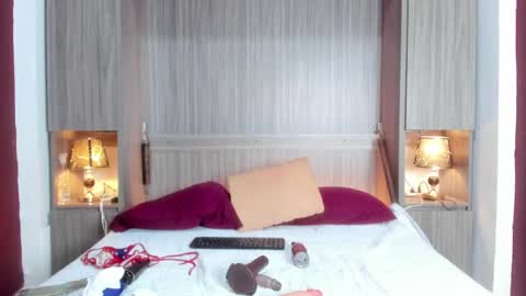 Snapshot of kendallrosse1 chatting on 02/06/25, 03:41 Kendal online show from 02/06/25, 03:41