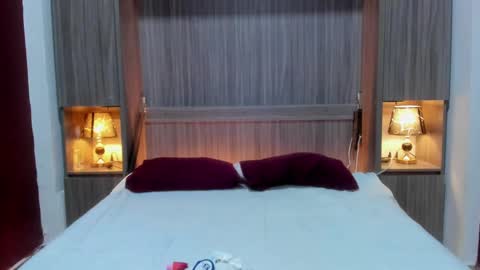 Snapshot of kendallrosse1 chatting on 03/11/25, 12:06 Kendal online show from 03/11/25, 12:06