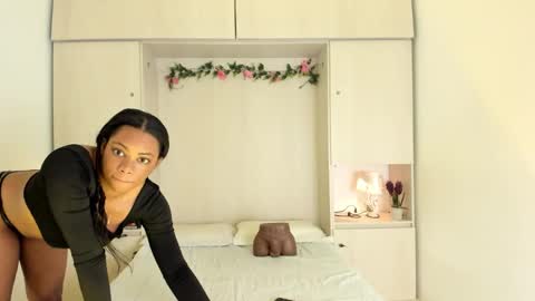 Kendal online show from 02/19/26, 12:12