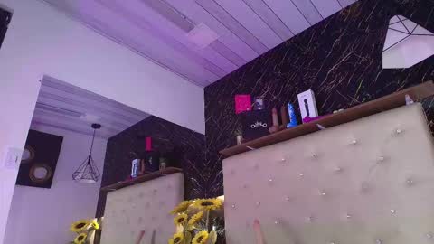 Kendall online show from 10/15/25, 03:34