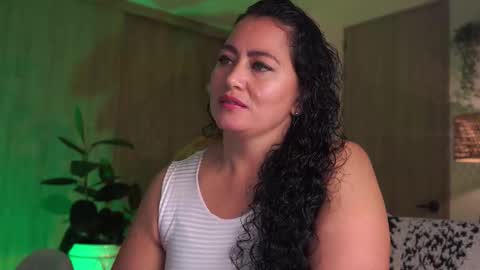 kendally_ online show from 11/13/25, 02:27