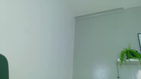   online show from 10/13/25, 10:15