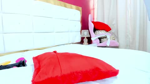 Snapshot of kendalstallyon chatting on 12/27/24, 05:26 Kendal  online show from 12/27/24, 05:26