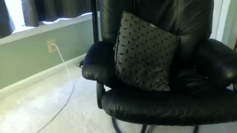 Snapshot of kendog1101 chatting on 12/31/24, 08:02 Steve online show from 12/31/24, 08:02