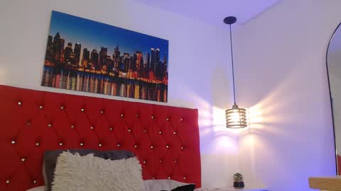 Snapshot of kendra_ass_01 chatting on 02/28/25, 10:09 Kendra online show from 02/28/25, 10:09