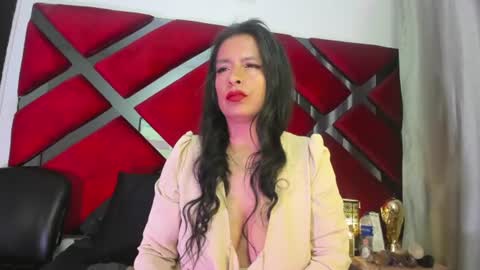 Snapshot of kendra_foxxy_ chatting on 06/23/26, 01:58 Kendra online show from 06/23/26, 01:58