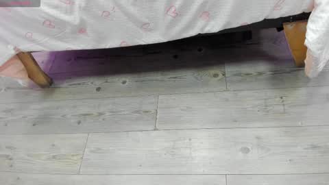 Kendra London online show from 03/24/26, 11:04