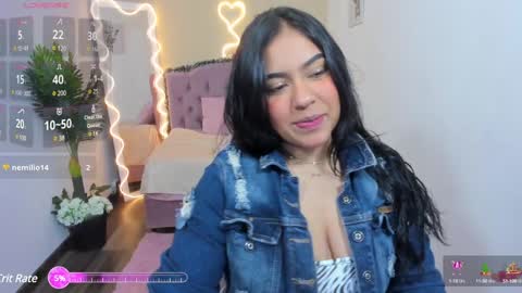 Snapshot of kendra_tay chatting on 01/05/25, 02:49 kendra online show from 01/05/25, 02:49