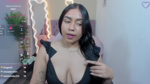 Snapshot of kendra_tay chatting on 01/10/25, 09:44 kendra online show from 01/10/25, 09:44