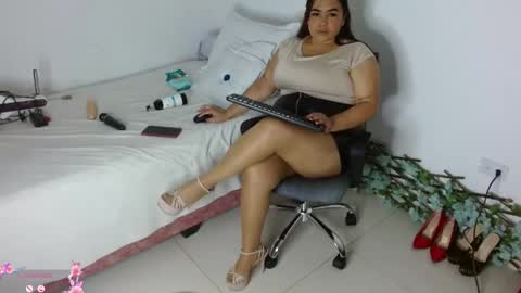 Snapshot of kendra_williams29 chatting on 06/06/26, 01:21 kendra online show from 06/06/26, 01:21