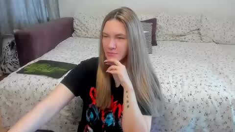 Kendra online show from 06/03/26, 12:24