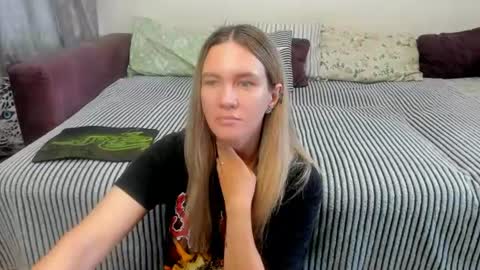 Kendra online show from 07/14/26, 02:05
