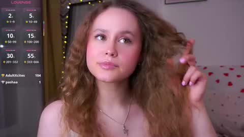 Kira online show from 03/12/26, 10:16