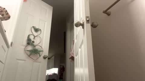 Snapshot of kendrakaps52 chatting on 09/26/25, 05:06 kendrakaps52 online show from 09/26/25, 05:06