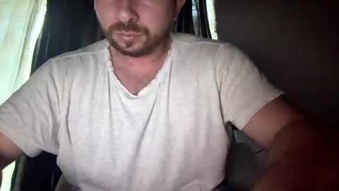 Snapshot of kenerkener chatting on 01/17/25, 12:31 kenerkener online show from 01/17/25, 12:31