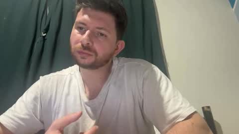 Snapshot of kenerkener chatting on 10/25/25, 05:26 kenerkener online show from 10/25/25, 05:26