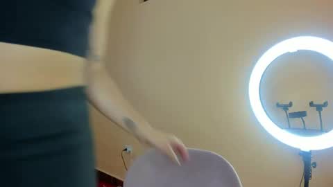 Kenia online show from 04/03/26, 10:41