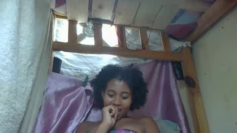 kenilange online show from 12/16/25, 02:00