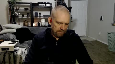 Snapshot of kenkuddles chatting on 02/24/25, 12:37 Ken Kuddles online show from 02/24/25, 12:37