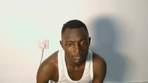 Kenia online show from 10/12/25, 07:57