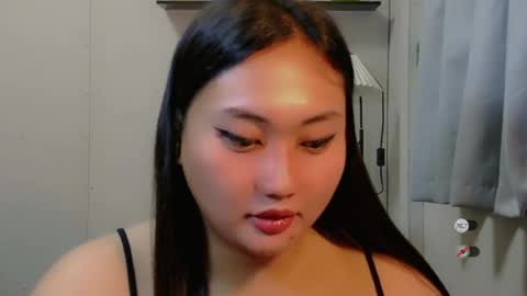 Snapshot of kennaxx69 chatting on 07/21/26, 10:06 kennaxx69 online show from 07/21/26, 10:06