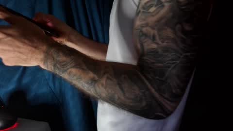 Snapshot of kennerfox77 chatting on 01/09/25, 06:48 Kennfox777 online show from 01/09/25, 06:48