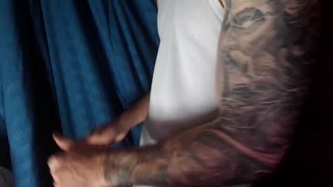 Snapshot of kennerfox77 chatting on 01/11/25, 07:06 Kennfox777 online show from 01/11/25, 07:06