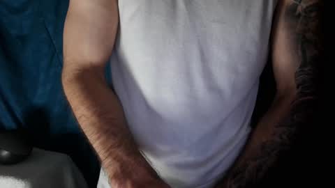 Snapshot of kennerfox77 chatting on 01/19/25, 04:22 Kennfox777 online show from 01/19/25, 04:22