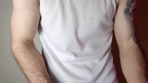 Snapshot of kennerfox77 chatting on 02/23/25, 06:23 Kennfox777 online show from 02/23/25, 06:23