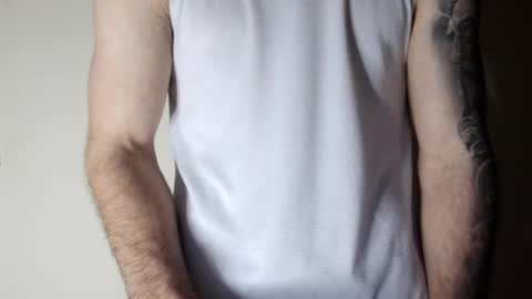 Snapshot of kennerfox77 chatting on 03/06/25, 07:14 Kennfox777 online show from 03/06/25, 07:14