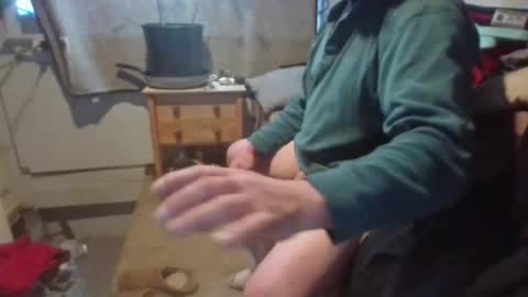 kenneth69h online show from 01/15/25, 04:54