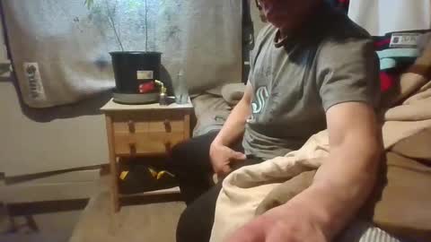 kenneth69h online show from 01/20/25, 10:51