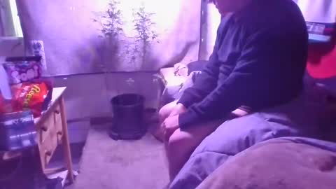 kenneth69h online show from 02/27/25, 04:43