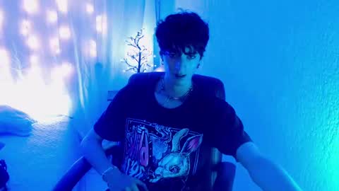 Snapshot of kenny__hot chatting on 12/19/24, 03:52 kenny online show from 12/19/24, 03:52