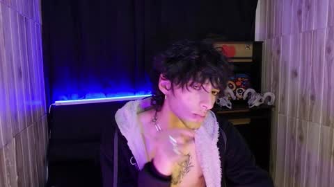 Snapshot of kenny__hot chatting on 03/06/25, 05:00 kenny online show from 03/06/25, 05:00