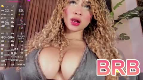 Keny Kitty  Onlyfans Kenayfoxx online show from 01/08/26, 05:21