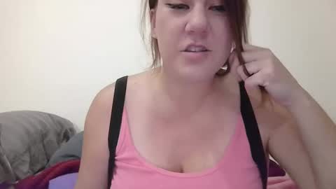 Snapshot of kenzbenz chatting on 02/23/25, 06:01 KenzBenz online show from 02/23/25, 06:01