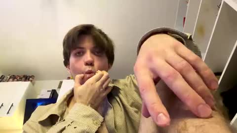 Kero online show from 03/07/25, 05:38