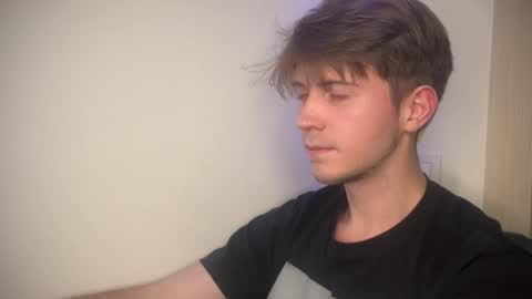 Kero online show from 10/18/25, 06:41