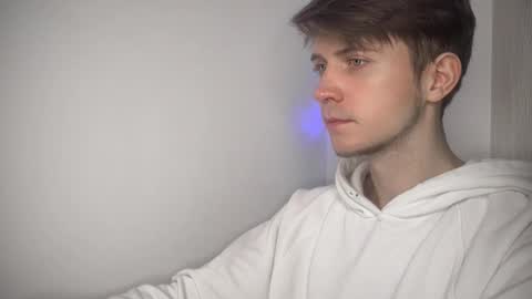 Kero online show from 10/23/25, 08:02