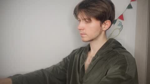 Kero online show from 12/21/25, 05:20