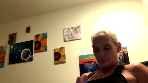 Snapshot of keroseneangel chatting on 09/15/25, 07:08 KeroseneAngel online show from 09/15/25, 07:08