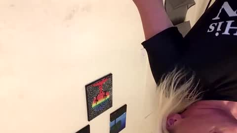 Snapshot of keroseneangel chatting on 10/07/25, 10:34 KeroseneAngel online show from 10/07/25, 10:34