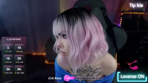 Snapshot of kerry_kirk chatting on 11/28/25, 09:06 Kerry online show from 11/28/25, 09:06