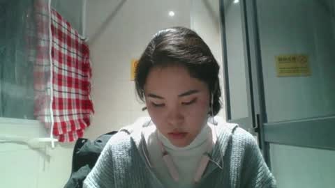 Jenny  online show from 12/19/25, 11:39